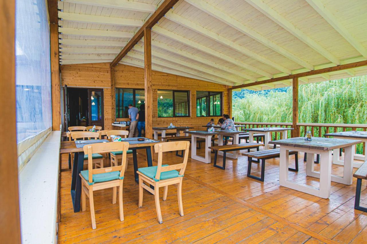 Class Hotel Brezoi